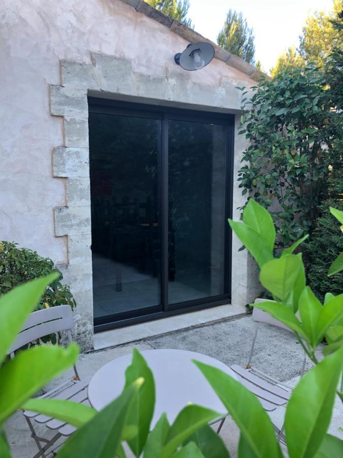 Gite Les Alpilles Eygalières Екстериор снимка